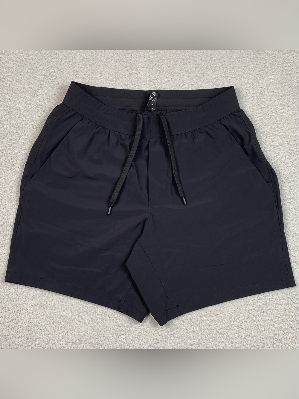 Ten Thousand Gym Shorts Men's Size M Black Athletic Workout 7" Inseam Nylon EUC